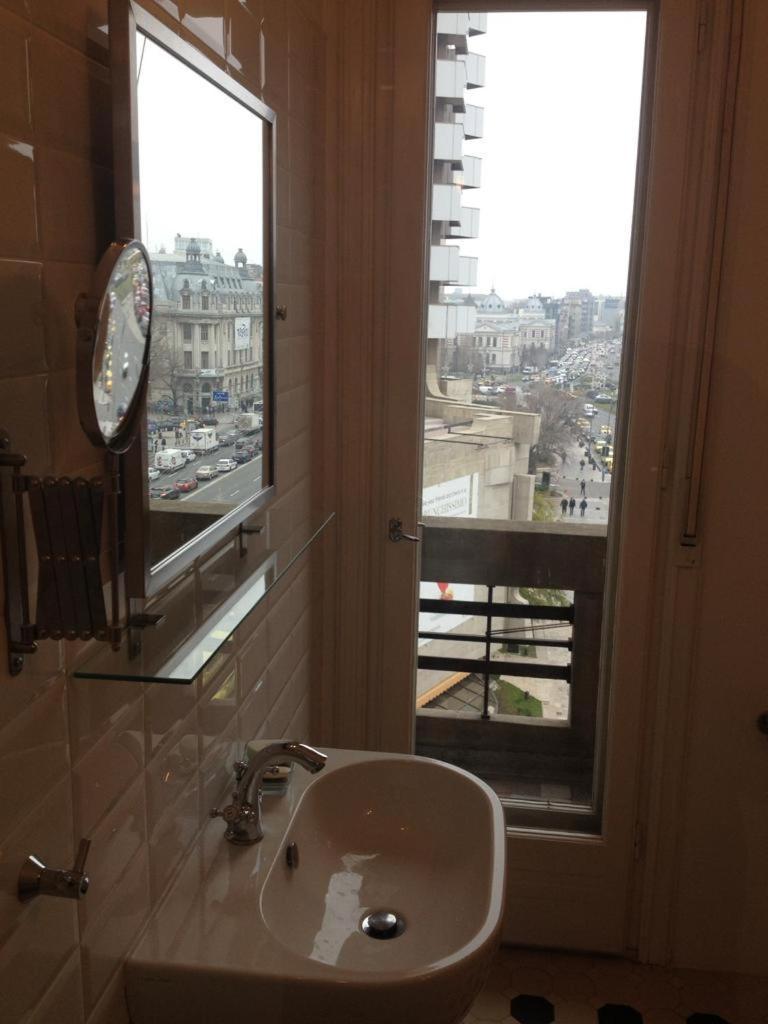 Central Studio Across From Intercontinental ブカレスト エクステリア 写真